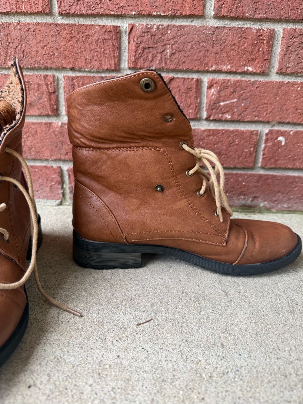 Hand Painted - Women’s Brown Fall Floral & Pumpkin - Combat Boot & Knit Collar - Picture 6 of 9